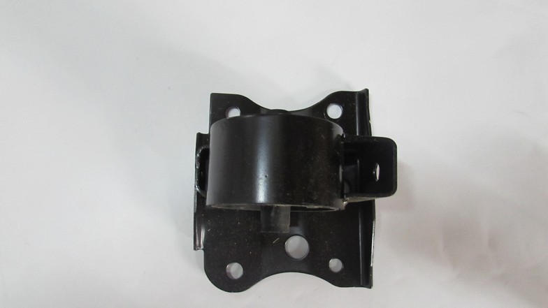 MOTOR TAKOZU SOL